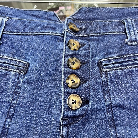 Pilcro by Anthropologie High-Rise Slim Button Fly Denim Shorts Size 25 - Picture 2 of 12